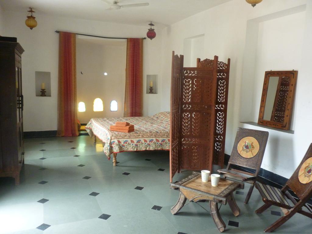Silver Moon Haveli Ουνταϊπούρ Δωμάτιο φωτογραφία